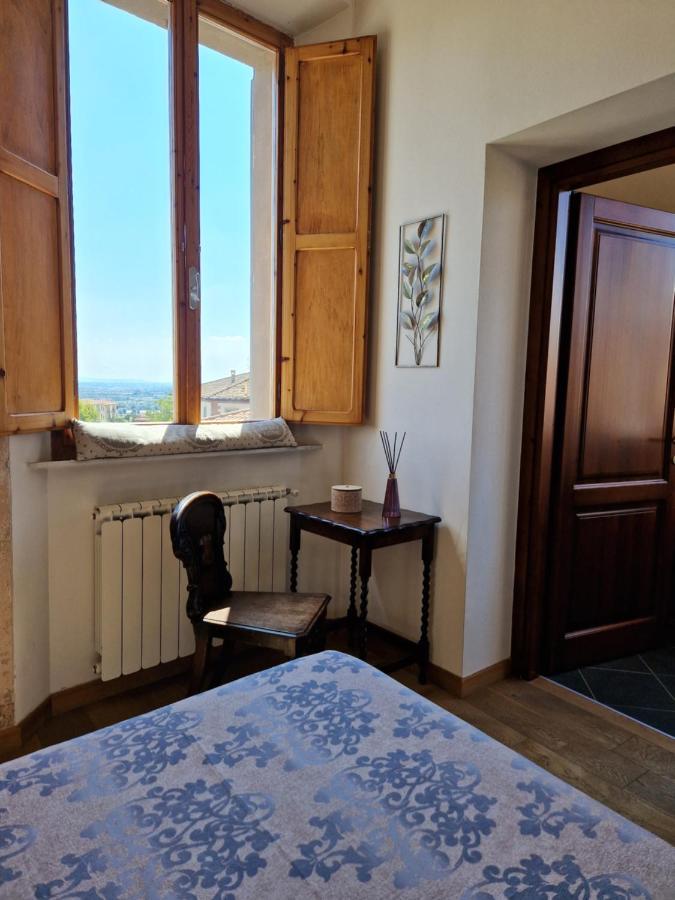 “Attico Garibaldi” Nel Cuore Della Toscana Sinalunga Luaran gambar