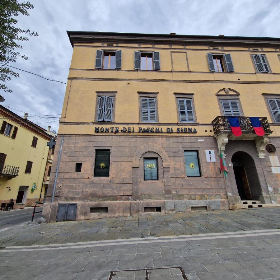 “Attico Garibaldi” Nel Cuore Della Toscana Sinalunga Luaran gambar